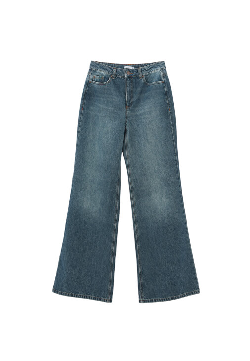 Bol Paça Pantolon ve Balon Kollu Gömlek Kombini