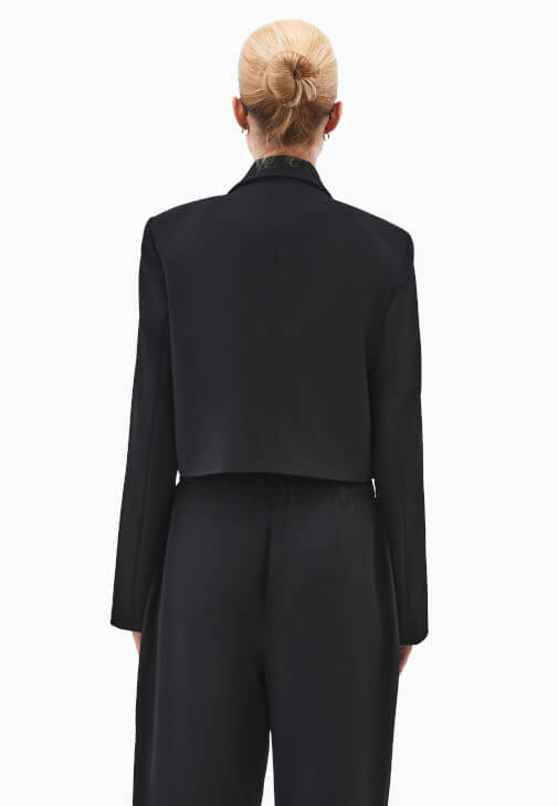 Crop Blazer Ceket ve Carrot-Fit Pantolon Kombini