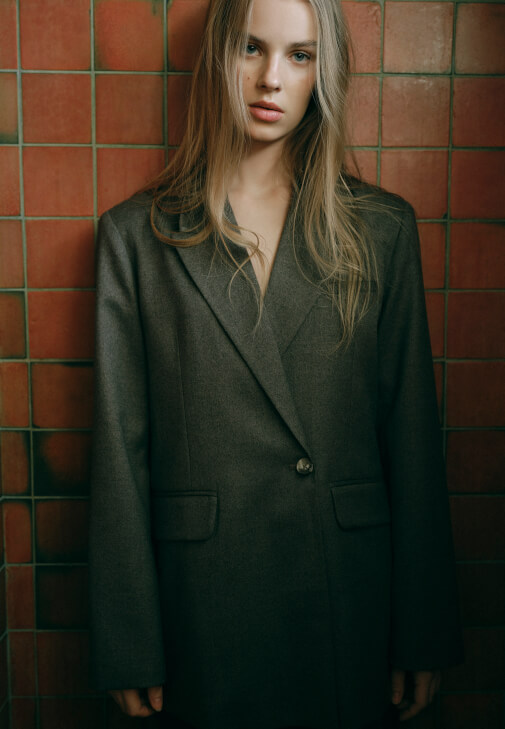 Kahverengi Düğmeli Oversize Ceket