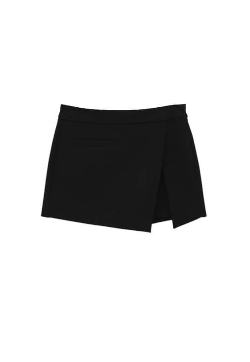 Şort Etek ve Blazer Ceket Kombini