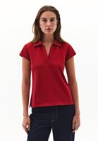 Bayan Kırmızı Polo Yaka Tişört