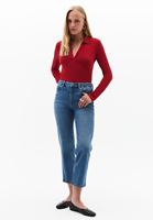 Polo Yaka Tişört ve Straight-Fit Pantolon Kombini