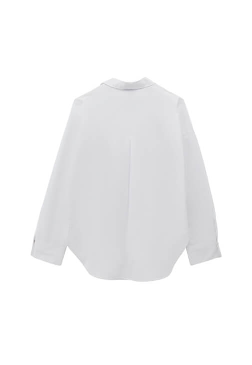 Loose-Fit Gömlek ve Bermuda Şort Kombini