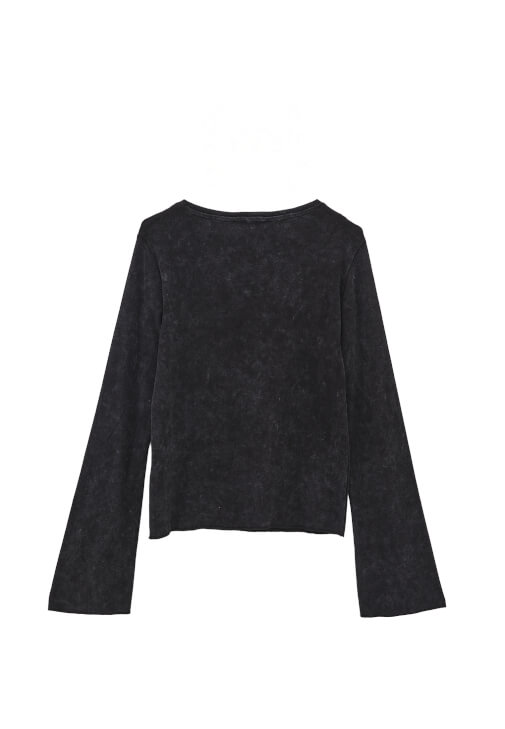 Yıkamalı Tişört ve Barrel-Fit Pantolon Kombini