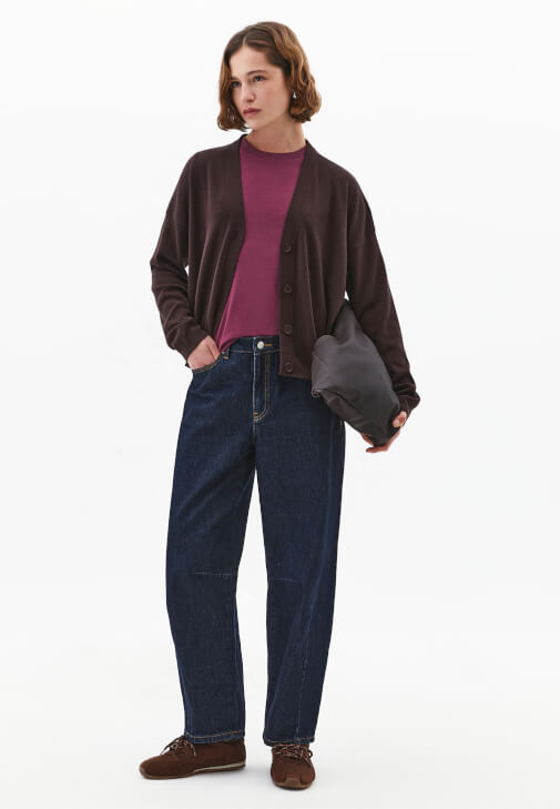 Pamuklu Tişört ve Tencel Şort Kombini