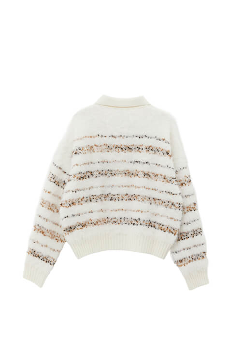 Düğmeli Hırka ve Kadife Pantolon Kombini