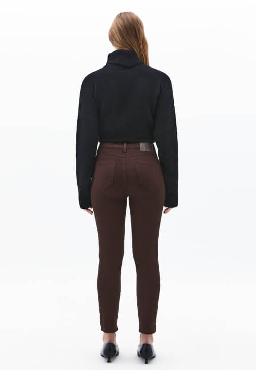 Skinny-Fit Pantolon ve Kaban Kombini