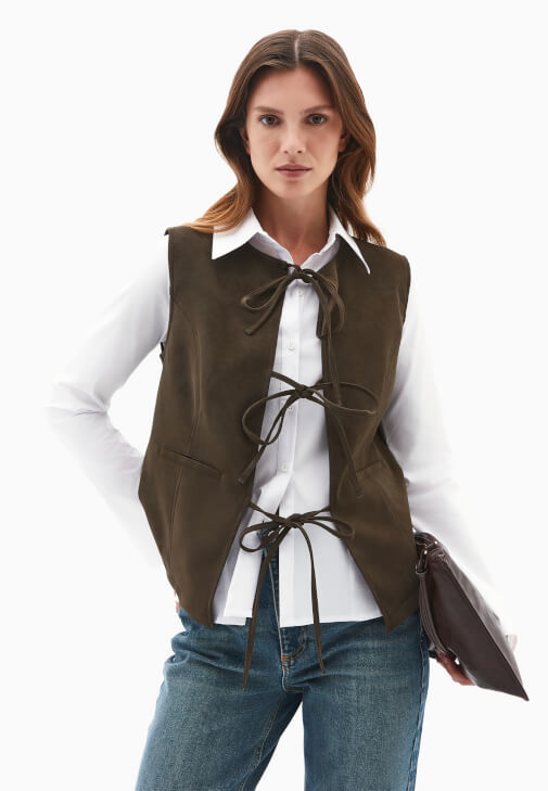 Kahverengi Bağcıklı Süet Yelek