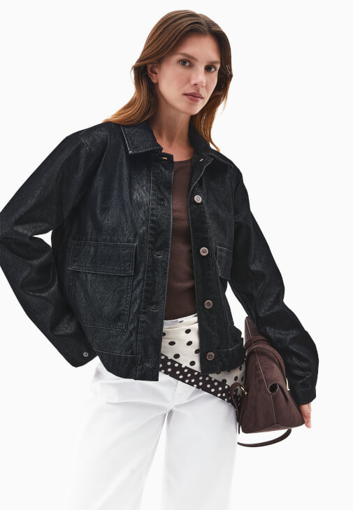 Siyah Cep Detaylı Süet Ceket