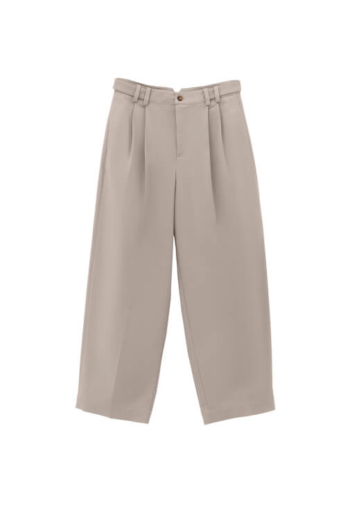 Balon Pantolon ve Jakarlı Kazak Kombini