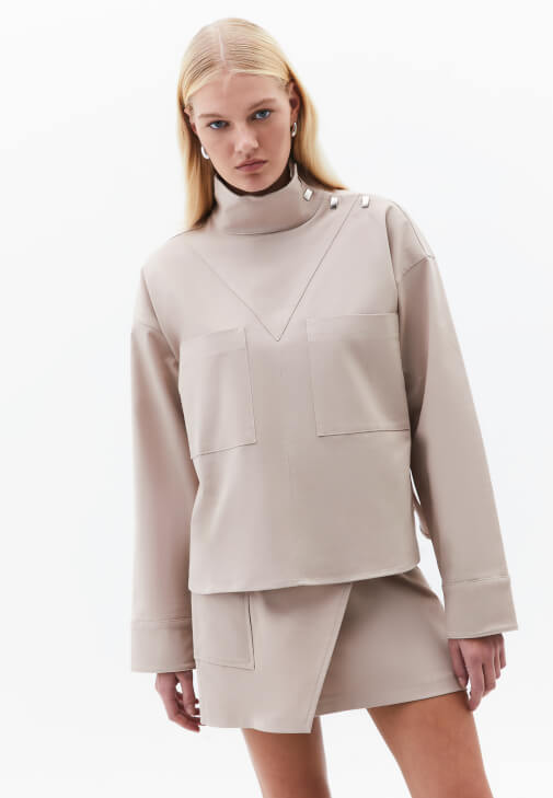 Bej Çıt Çıt Detaylı Bluz ( TENCEL™ )