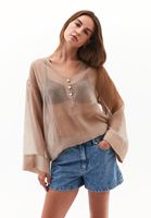 Bayan Bej V Yaka Tül Bluz ( TENCEL™ )