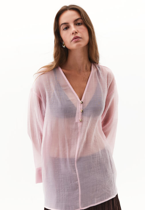 Tül Bluz ve Keten Etek Kombini