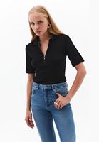 Bayan Siyah Polo Yaka Triko Tişört