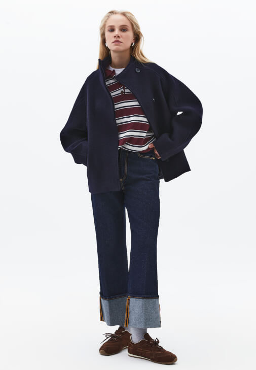  Fermuarlı Triko Kazak ve Yüksek Bel Denim Kombini