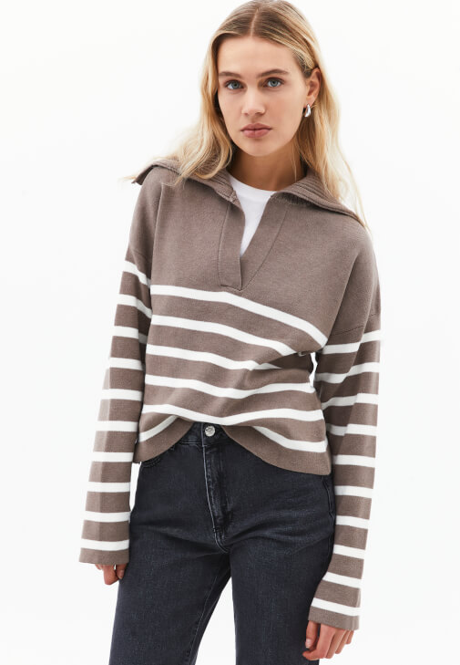 Çok Renkli Polo Yaka Çizgili Kazak