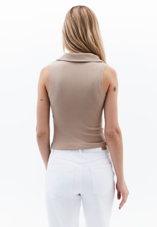 Büzgülü Atlet ve Wide-Leg Pantolon Kombini