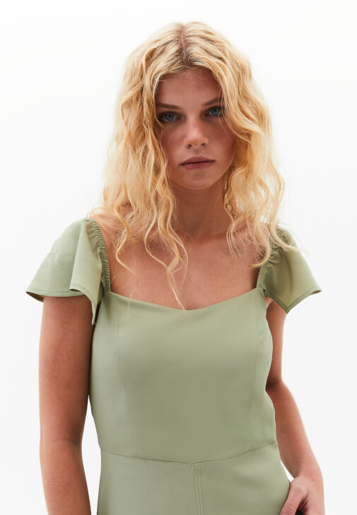 Midi Elbise ve Ceket Kombini