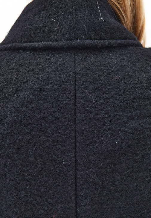 Yün Oversize Kaban ve Wide-Leg Pantolon Kombini