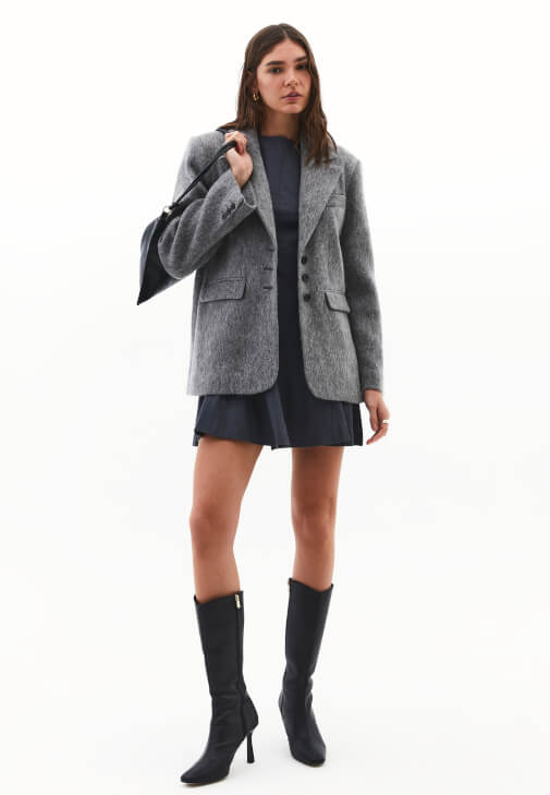 Oversize Ceket ve Godeli Elbise Kombini