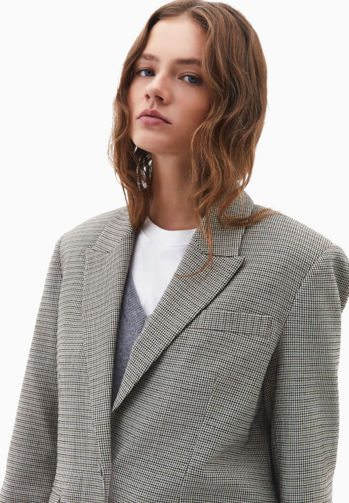 Boyfriend Ceket ve Şort Etek Kombini