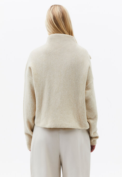 Yün Kazak ve Pantolon Kombini