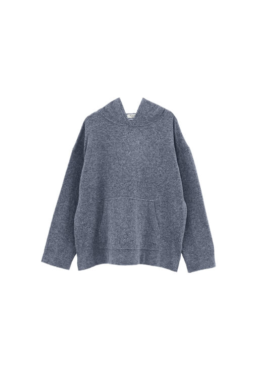 Kapüşonlu Kazak ve Pantolon Kombini