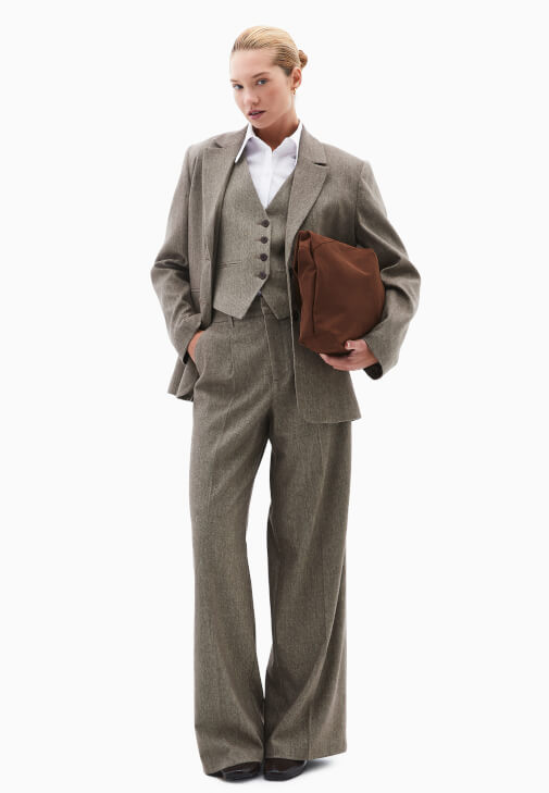 Yün Karışımlı Yelek ve Yün Ceket Kombini