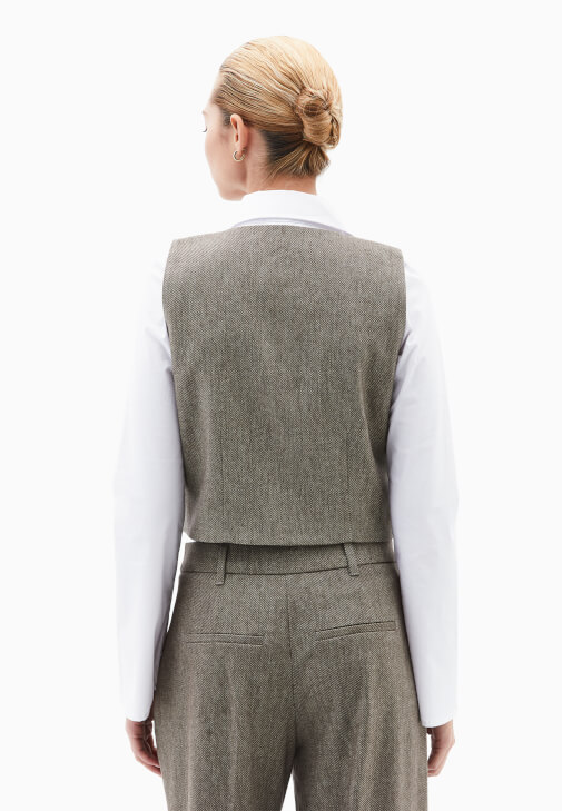 Yün Karışımlı Yelek ve Yün Ceket Kombini