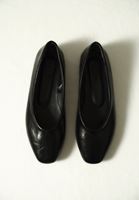 Bayan Siyah Düz Babet