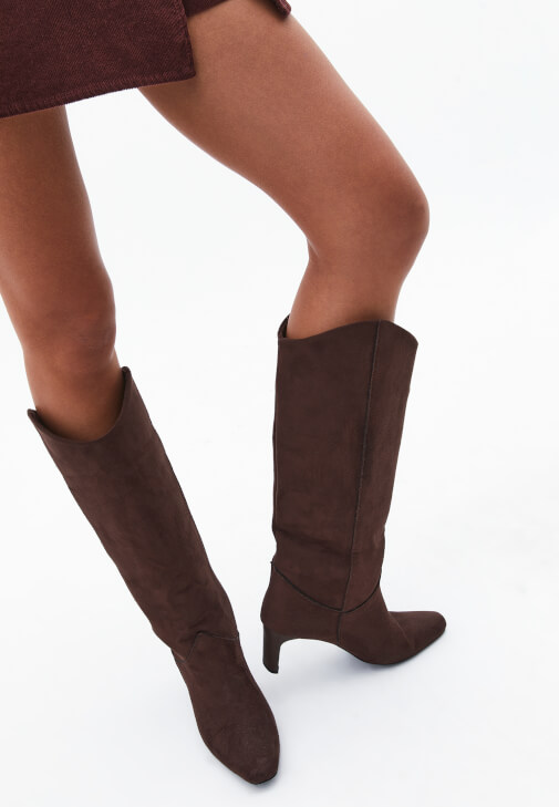  Topuklu Uzun Süet Çizme