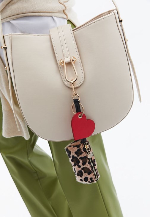 Çok Renkli Leopar Desenli Anahtarlık