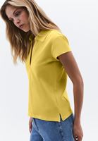 Bayan Sarı Polo Yaka Tişört
