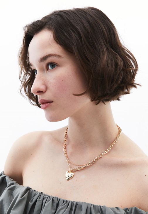  Kalp Uçlu Çoklu Kolye