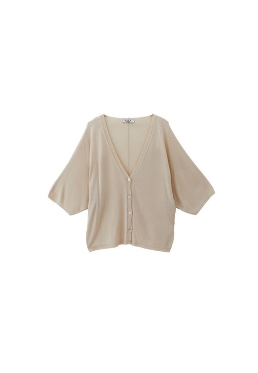 Düğmeli Triko Hırka Denim Pantolon Kombini