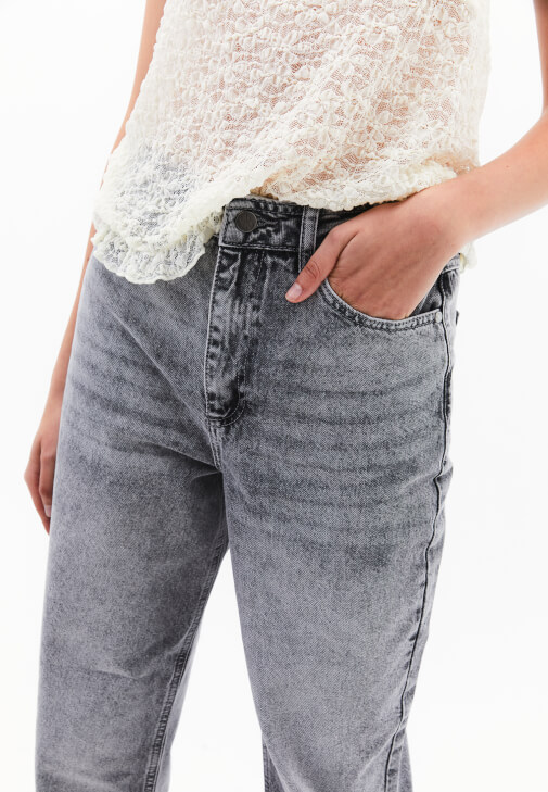 Mom-Fit Pantolon ve Ceket Kombini