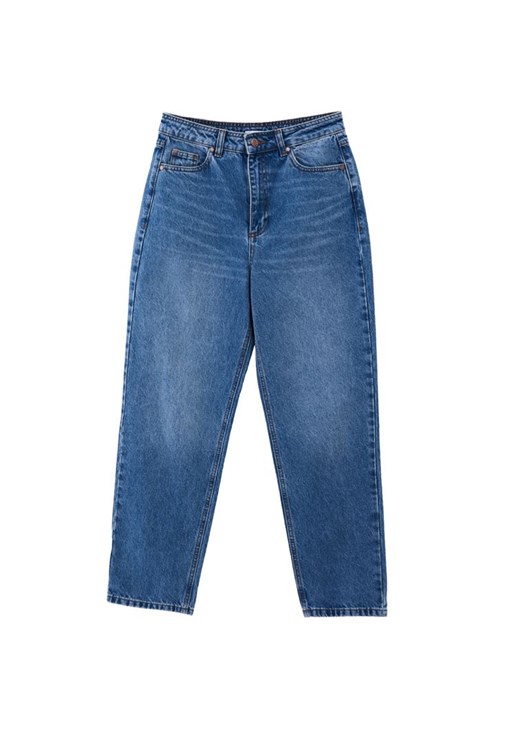 Mom-Fit Pantolon ve Alpaka Kazak Kombini