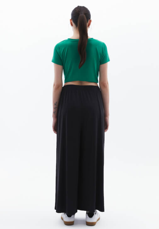 Culotte Pantolon ve Tişört Kombini