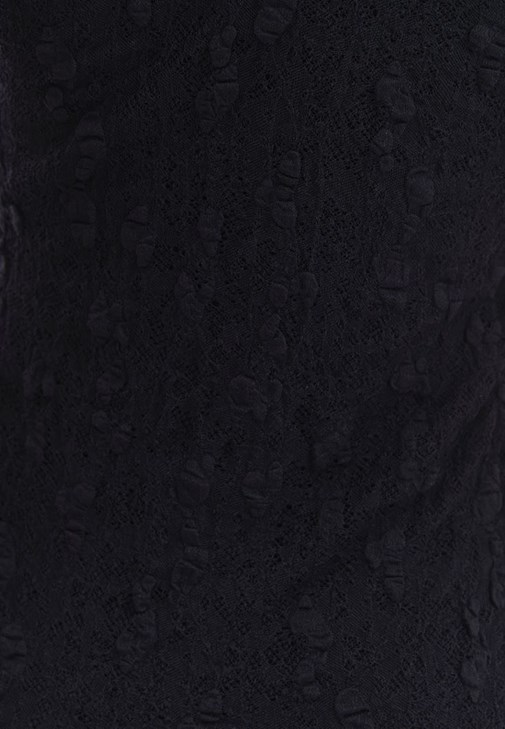 Volanlı Dantel Elbise ve Topuklu Terlik Kombini