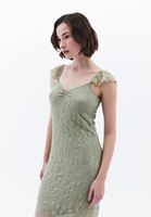 Volanlı Dantel Elbise ve Ayakkabı Kombini