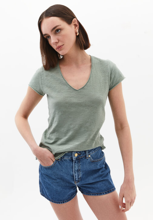 Yeşil Pamuklu V Yaka Tişört