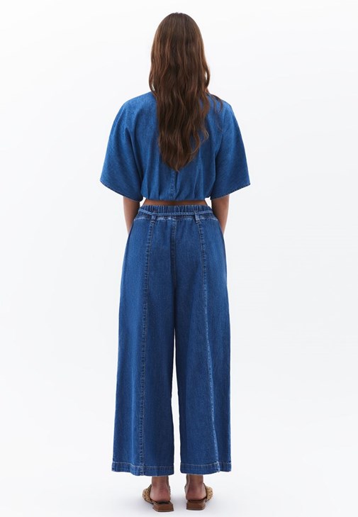 Yüksek Bel Denim Pantolon ve Denim Bluz Kombini
