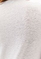 Keten Tokalı Tişört ve Keten Pantolon Kombini