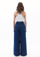 Yüksek Bel Wide-Leg Pantolon ve Bağcıklı Bluz Kombini