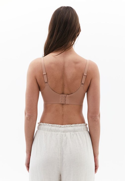 Dikişsiz Bralet ve Wide-Leg Pantolon Kombini