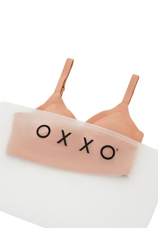 Dikişsiz Bralet ve Wide-Leg Pantolon Kombini