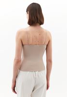 Modal Askılı Atlet ve Baggy-Fit Pantolon Kombini