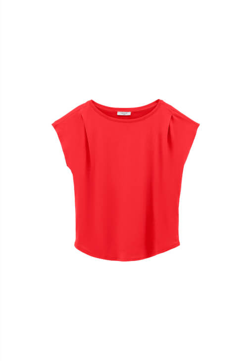 Modal Tişört ve Baggy-Fit Pantolon Kombini