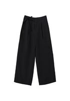 Straight-Fit Pantolon ve V Yaka Atlet Kombini