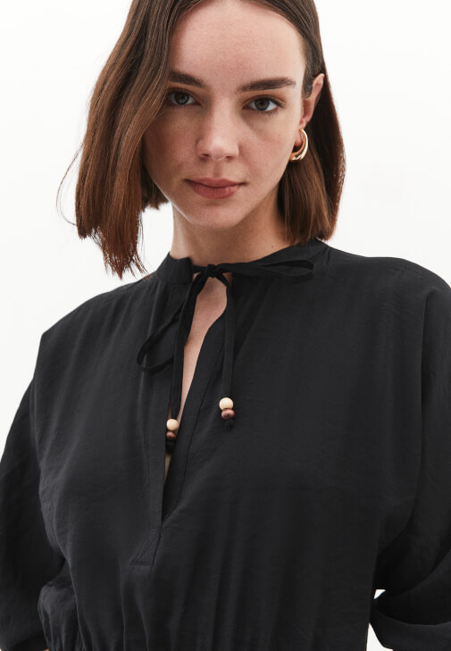 Modal Fırfırlı Elbise ve Bot Kombini